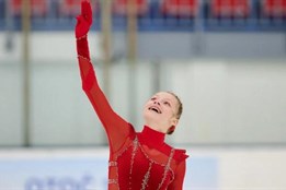 Krasobruslařka z Chebu na Olympiádě dětí a mládeže vybojovala zlato, nezastavila ji ani nedávná operace