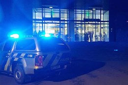 Policie navrhla obžalovat studenty podezřelé z imitace střelby na ZČU v Plzni, hrozí jim až dva roky za mřížemi!