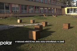 Dvoje sportoviště u základních škol v Ostravě-Jihu jsou otevřená veřejnosti i přes zimu