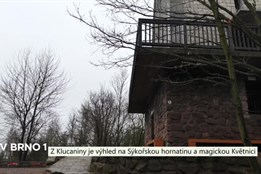 Z tišnovské rozhledny je výhled na Sýkořskou hornatinu a magickou Květnici