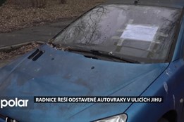 Odstavené autovraky v ulicích obvodu Ostrava-Jih odstraňuje radnice