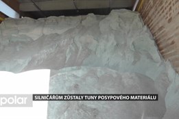 Silničářům díky mírné zimě zůstaly na skladě tuny posypového materiálu