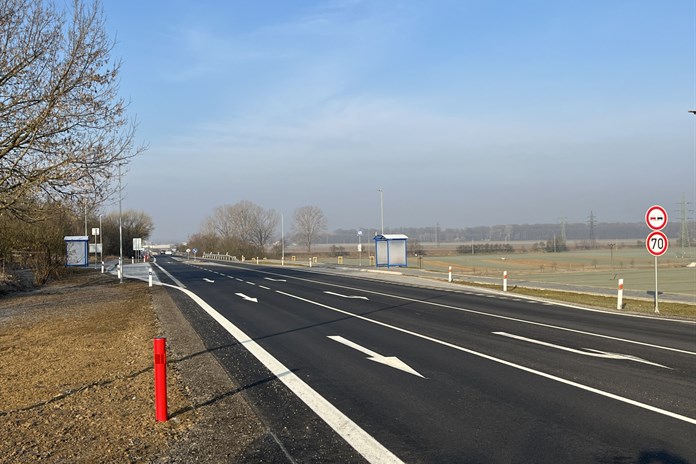 Rekonstrukce úseku mezi Hradištěm a Bílovicemi bude pokračovat